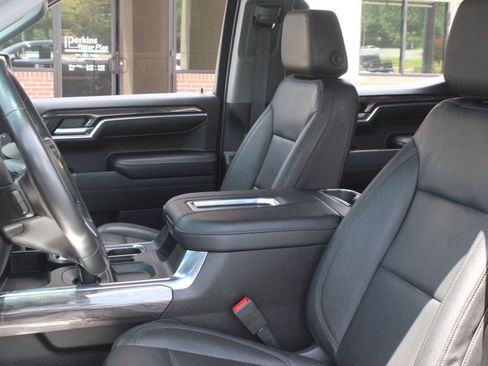 Used 2022 Chevrolet Silverado 1500 LTZ AWD/4WD image 26