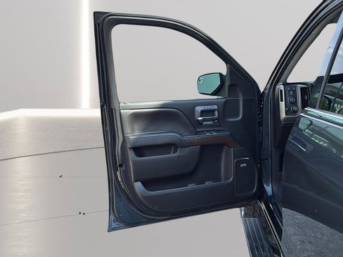 Used 2018 GMC Sierra 1500 Denali w/ Denali Ultimate Package AWD/4WD image 25