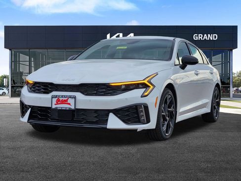 New 2026 Kia K5 GT-Line image 4