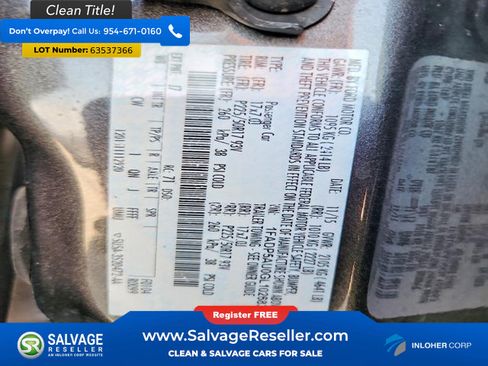 Used 2016 Ford C-MAX SE w/ Interior Protection Package FWD image 16
