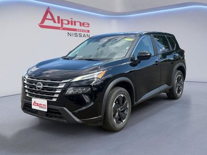 Used 2024 Nissan Rogue SV