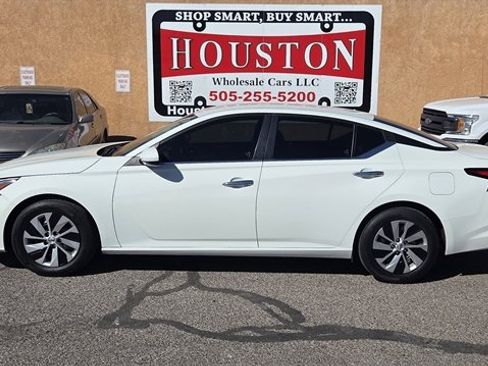 Used 2021 Nissan Altima 2.5 S image 1