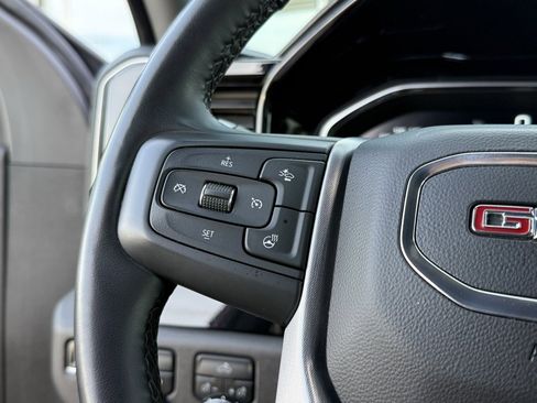 Used 2024 GMC Sierra 1500 Elevation image 14