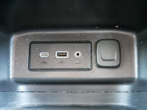 Used 2024 Chevrolet Equinox LT AWD/4WD image 24