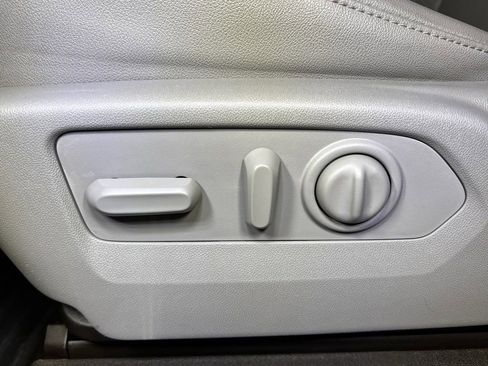 Used 2023 Chevrolet Silverado 2500 LTZ w/ LTZ Convenience Package image 25