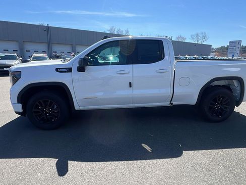 New 2026 GMC Sierra 1500 Elevation image 4