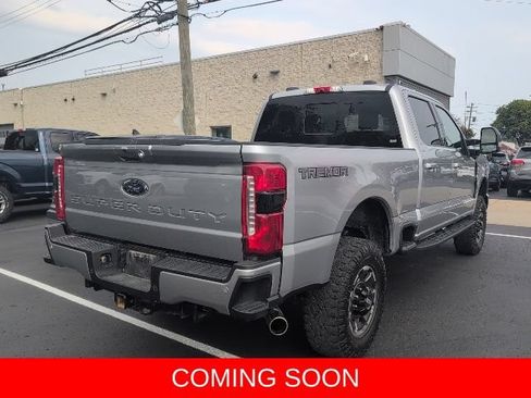 Used 2024 Ford F250 Lariat w/ Lariat Ultimate Package AWD/4WD image 8