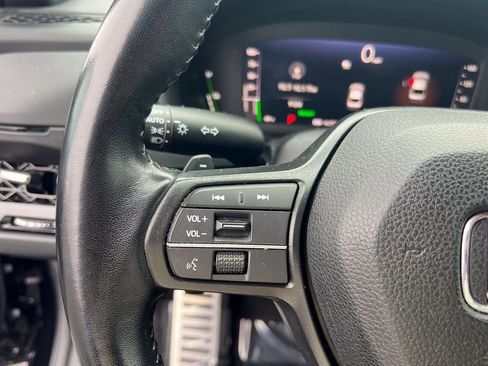 Used 2024 Honda Accord Sport image 21