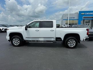 Used 2024 Chevrolet Silverado 2500 High Country video 2