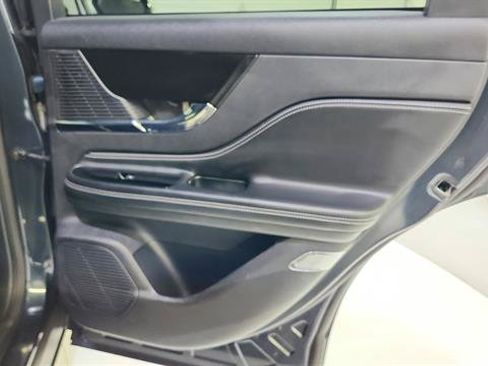 Used 2022 Lincoln Corsair Reserve FWD image 28