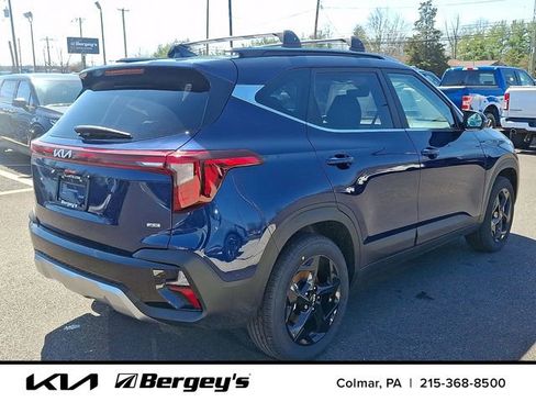 New 2026 Kia Seltos EX w/ EX Sunroof Package AWD/4WD image 3