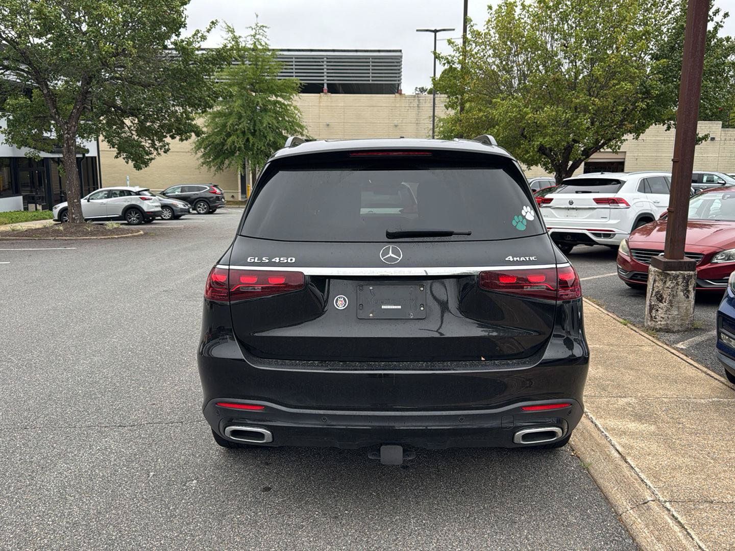 Used 2024 Mercedes-Benz GLS 450 4MATIC image 4
