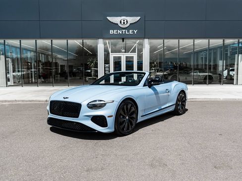 Certified 2026 Bentley Continental GTC AWD/4WD image 1