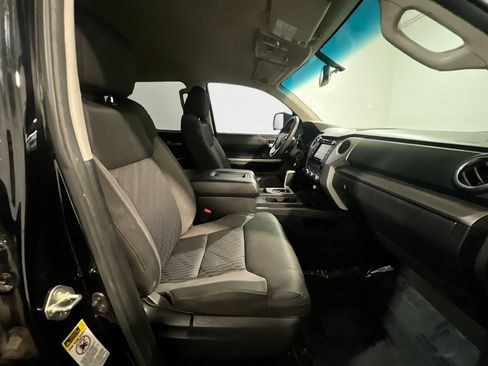 Used 2017 Toyota Tundra SR5 w/ TRD Off Road Package AWD/4WD image 19