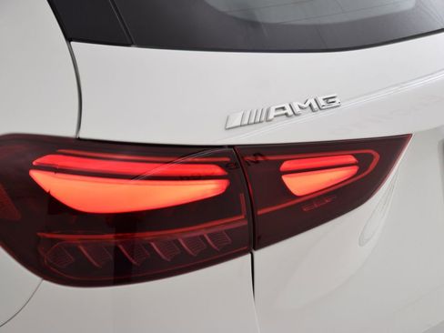 New 2026 Mercedes-Benz GLA 35 AMG 4MATIC image 13