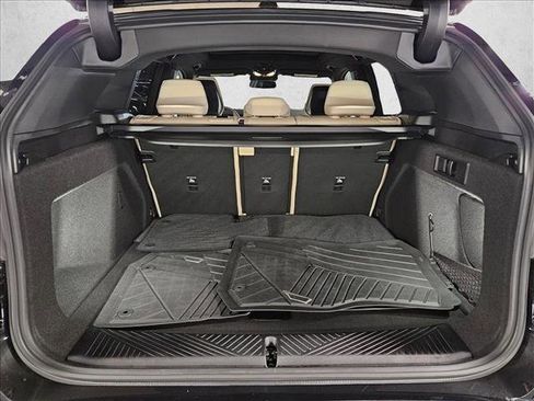 Used 2025 BMW X3 xDrive30i w/ Premium Package image 6