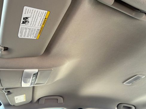 Certified 2024 Nissan Sentra SV image 33