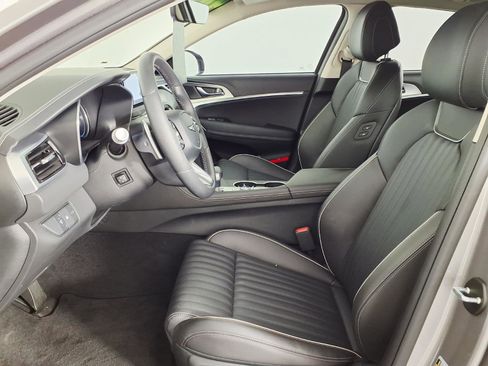 Certified 2026 Genesis G70 2.5T Prestige image 17