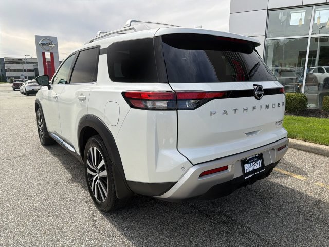 Certified 2024 Nissan Pathfinder Platinum w/ Cargo Package AWD/4WD image 6