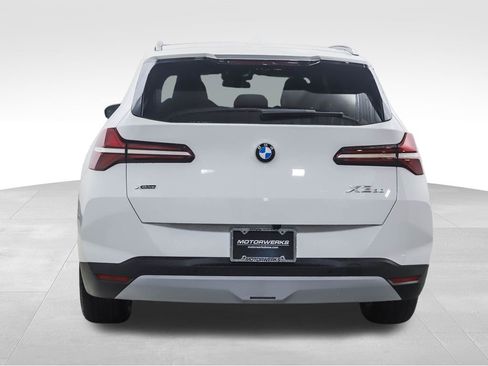 New 2026 BMW X3 xDrive30 w/ Premium Package image 4