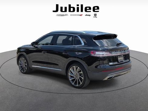 Used 2023 Lincoln Nautilus Reserve w/ Equipment Group 202A AWD/4WD image 5