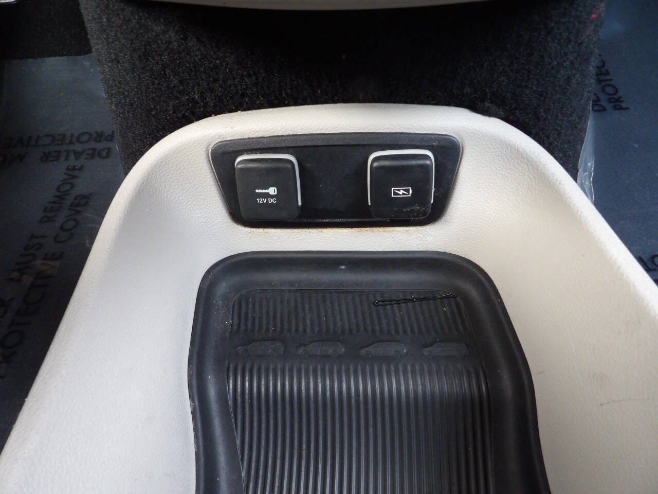 Used 2021 Chrysler Pacifica Touring-L FWD image 24