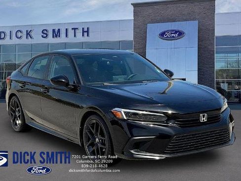 Used 2022 Honda Civic Sport image 3