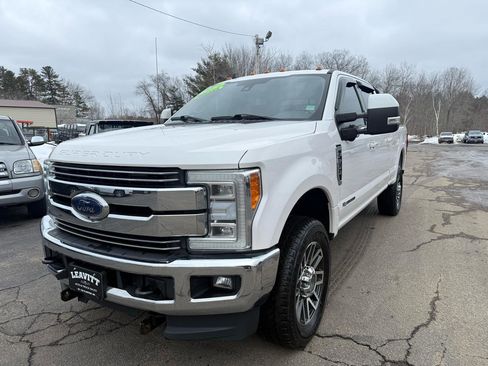 Used 2019 Ford F350 Lariat w/ Lariat Ultimate Package image 2