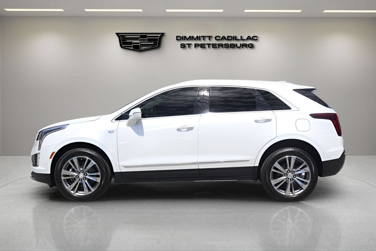 Certified 2026 Cadillac XT5 Premium Luxury FWD image 2