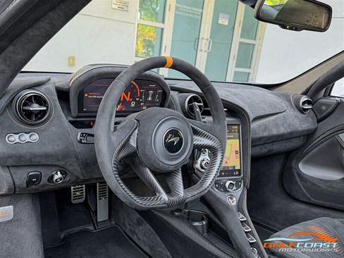 Used 2021 McLaren 765LT RWD image 14