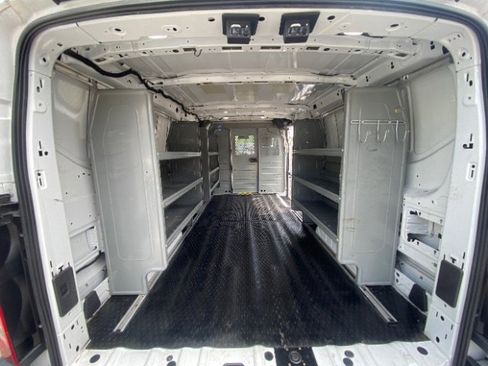 Used 2018 Ford Transit 250 148 Low Roof RWD image 7