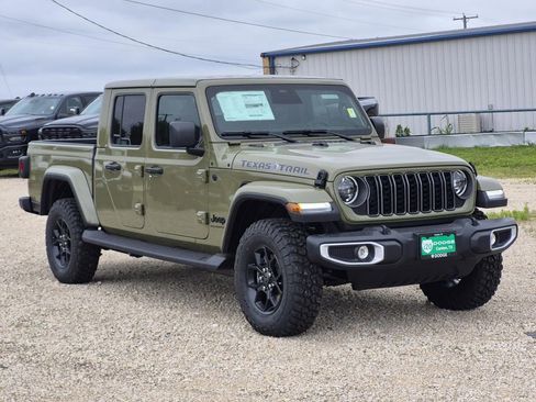 New 2026 Jeep Gladiator Sport AWD/4WD image 2