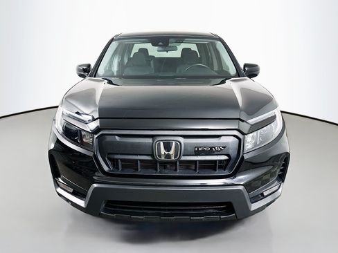 Used 2024 Honda Ridgeline Sport image 2