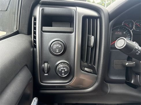 Used 2017 Chevrolet Silverado 1500 LT w/ All Star Edition image 37