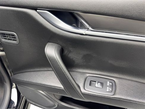 Used 2020 Maserati Ghibli image 49