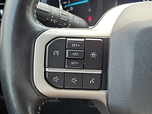 Used 2024 Ford Expedition XLT AWD/4WD image 22