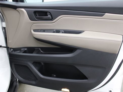 Used 2018 Honda Odyssey EX-L image 29