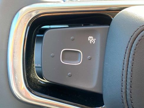 New 2026 Lincoln Nautilus Reserve image 16