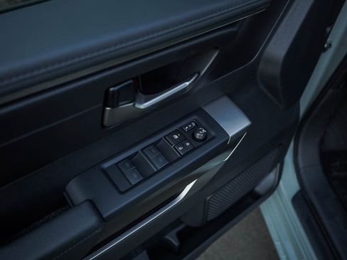 New 2026 Toyota Tundra SR5 AWD/4WD image 17