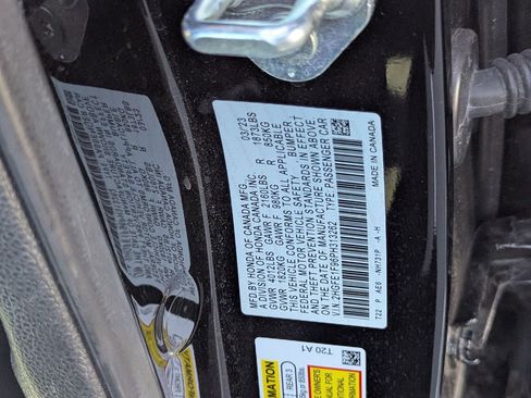 Used 2023 Honda Civic Touring image 10