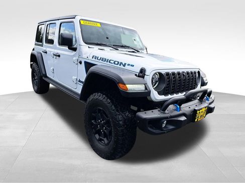 New 2023 Jeep Wrangler Unlimited Rubicon 4xe AWD/4WD image 3