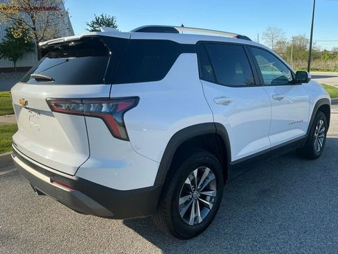 Used 2025 Chevrolet Equinox LT w/ Convenience Package II AWD/4WD image 6