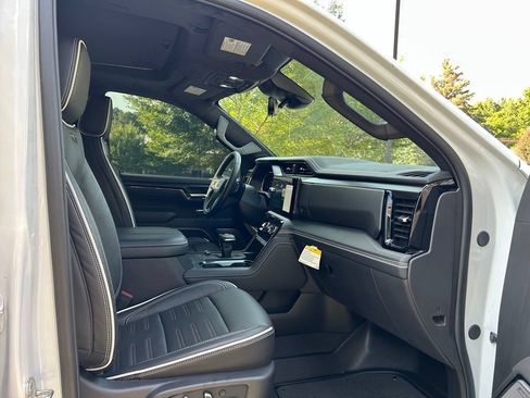 Used 2026 GMC Sierra 1500 AT4X AWD/4WD image 47