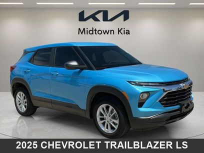 Used 2025 Chevrolet TrailBlazer LS w/ LS Convenience Package