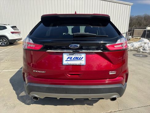 Used 2019 Ford Edge SEL w/ Equipment Group 201A image 18