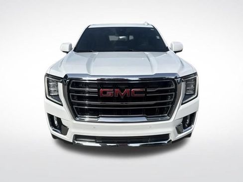 Used 2023 GMC Yukon SLT w/ SLT Luxury Package AWD/4WD image 8