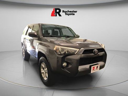 Used 2014 Toyota 4Runner SR5 AWD/4WD image 1