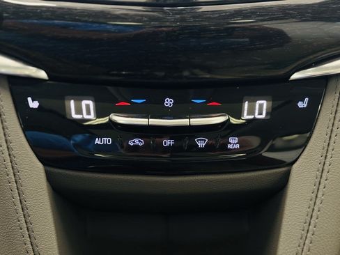 Used 2022 Cadillac XT6 Premium Luxury w/ Technology Package AWD/4WD image 66