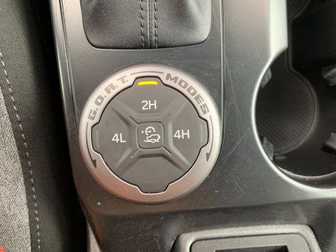 Used 2025 Ford Bronco Big Bend image 19