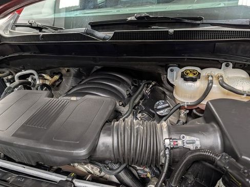 Used 2023 Chevrolet Suburban Z71 AWD/4WD image 32